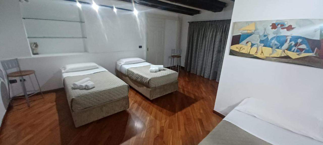 Appartamento Residenza Nunziatella Napoli Esterno foto