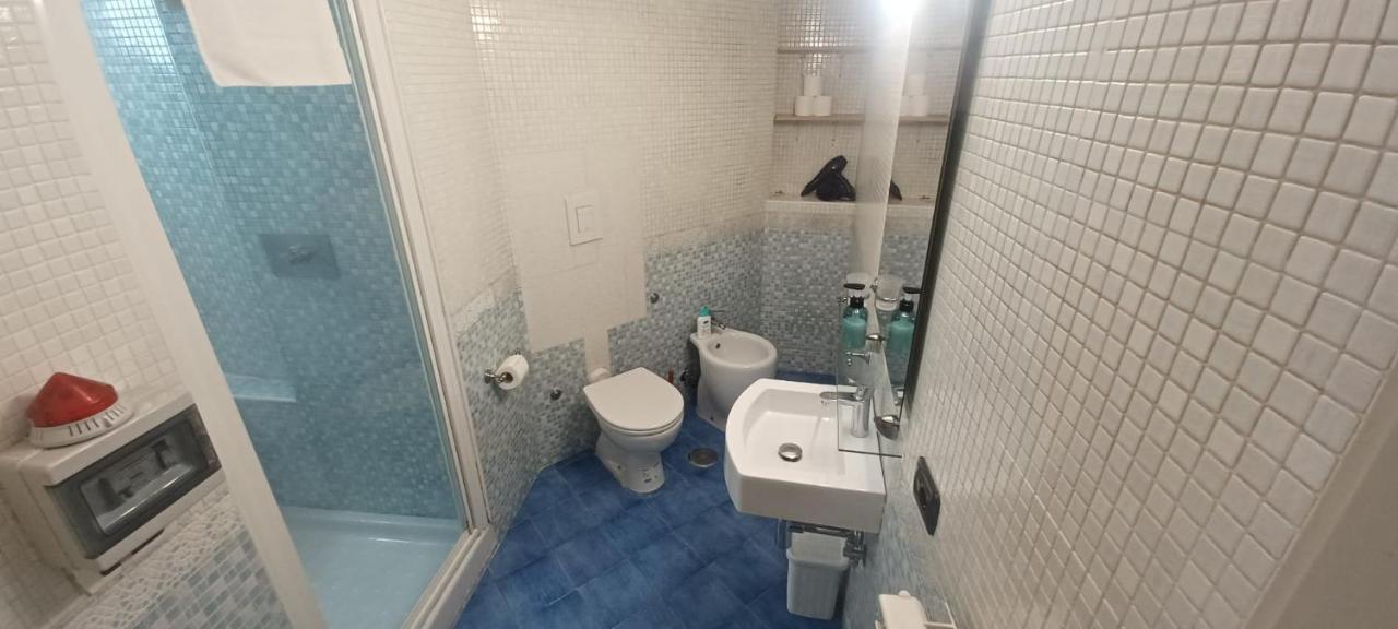 Appartamento Residenza Nunziatella Napoli Esterno foto
