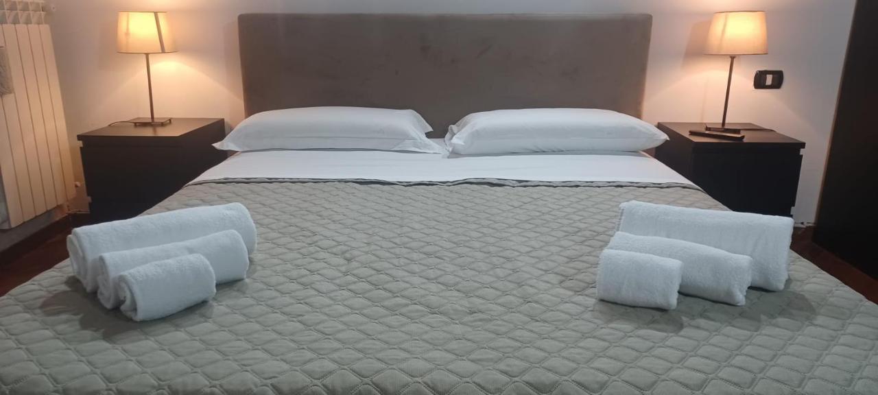 Appartamento Residenza Nunziatella Napoli Esterno foto