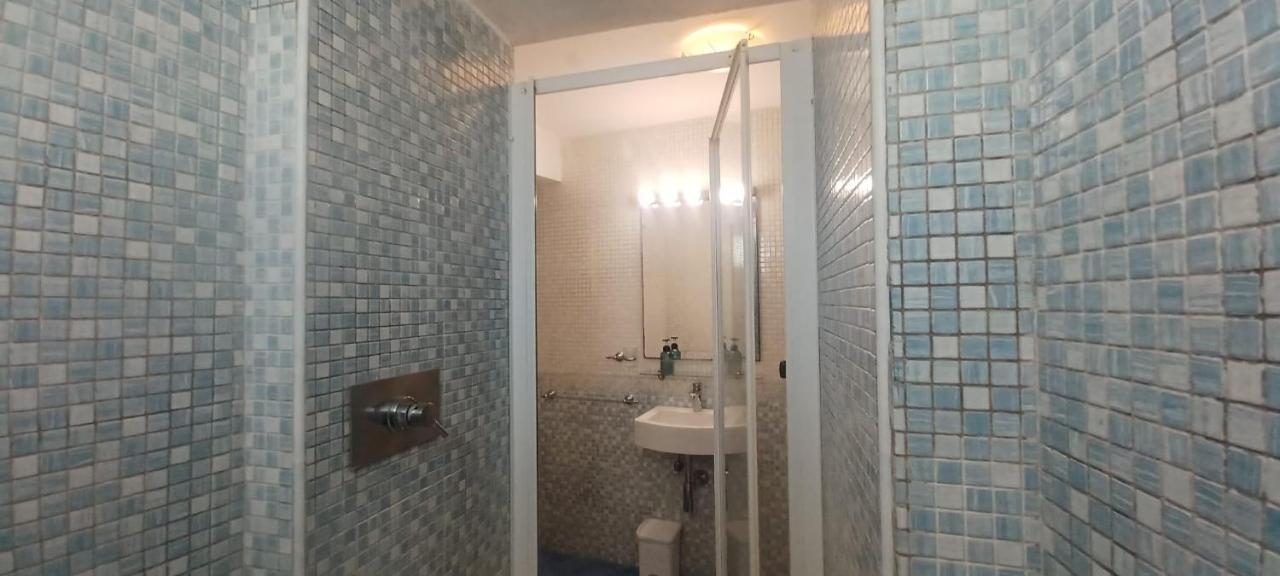 Appartamento Residenza Nunziatella Napoli Esterno foto